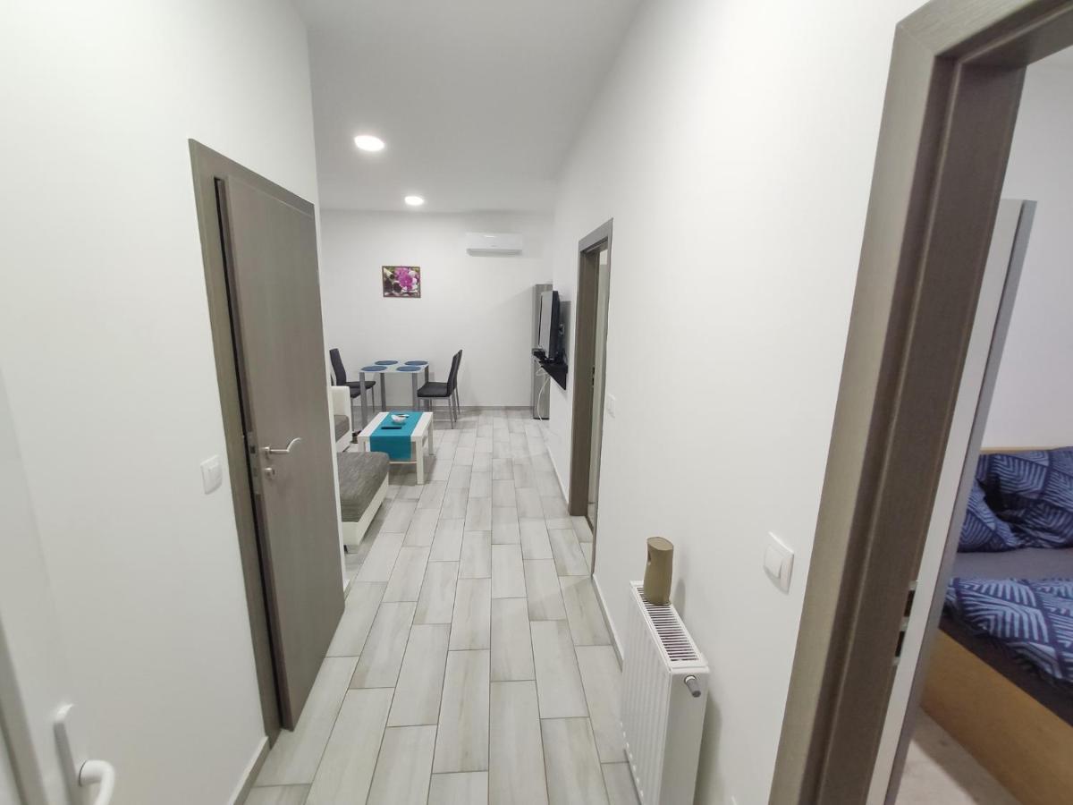 Trika Apartman ชาร์วาร์ ภายนอก รูปภาพ