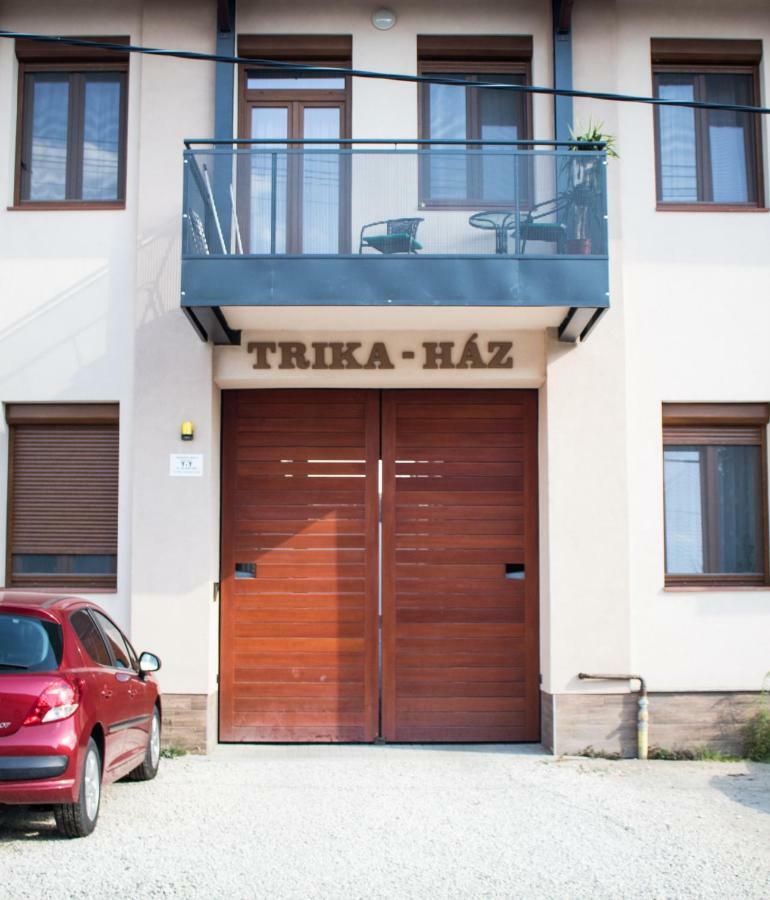 Trika Apartman ชาร์วาร์ ภายนอก รูปภาพ