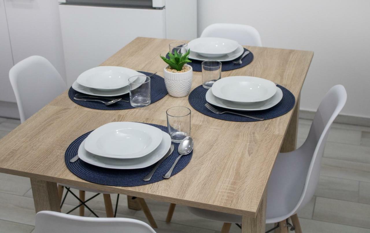 Trika Apartman ชาร์วาร์ ภายนอก รูปภาพ